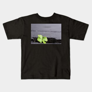 Life Finds a Way Kids T-Shirt